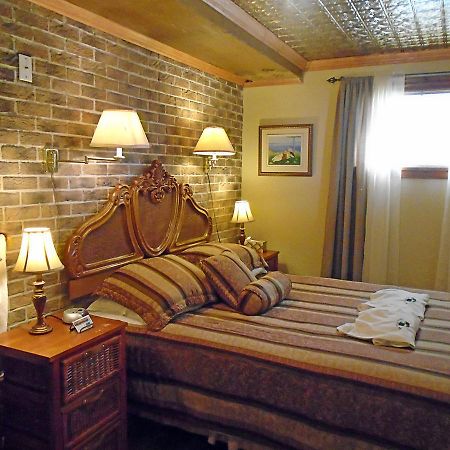Gite La Halte Du Verger Bed And Breakfast Riviere-du-Loup Bagian luar foto
