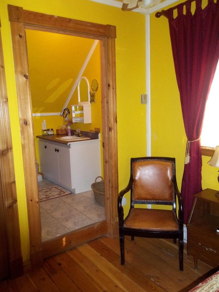 Gite La Halte Du Verger Bed And Breakfast Riviere-du-Loup Bagian luar foto