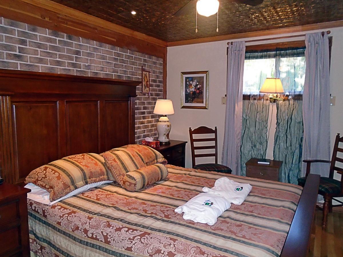Gite La Halte Du Verger Bed And Breakfast Riviere-du-Loup Bagian luar foto