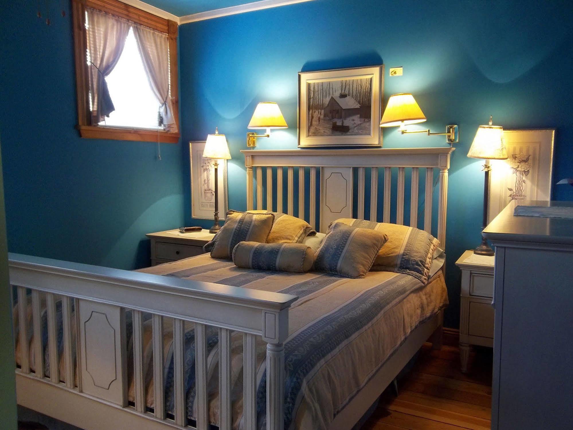 Gite La Halte Du Verger Bed And Breakfast Riviere-du-Loup Bagian luar foto